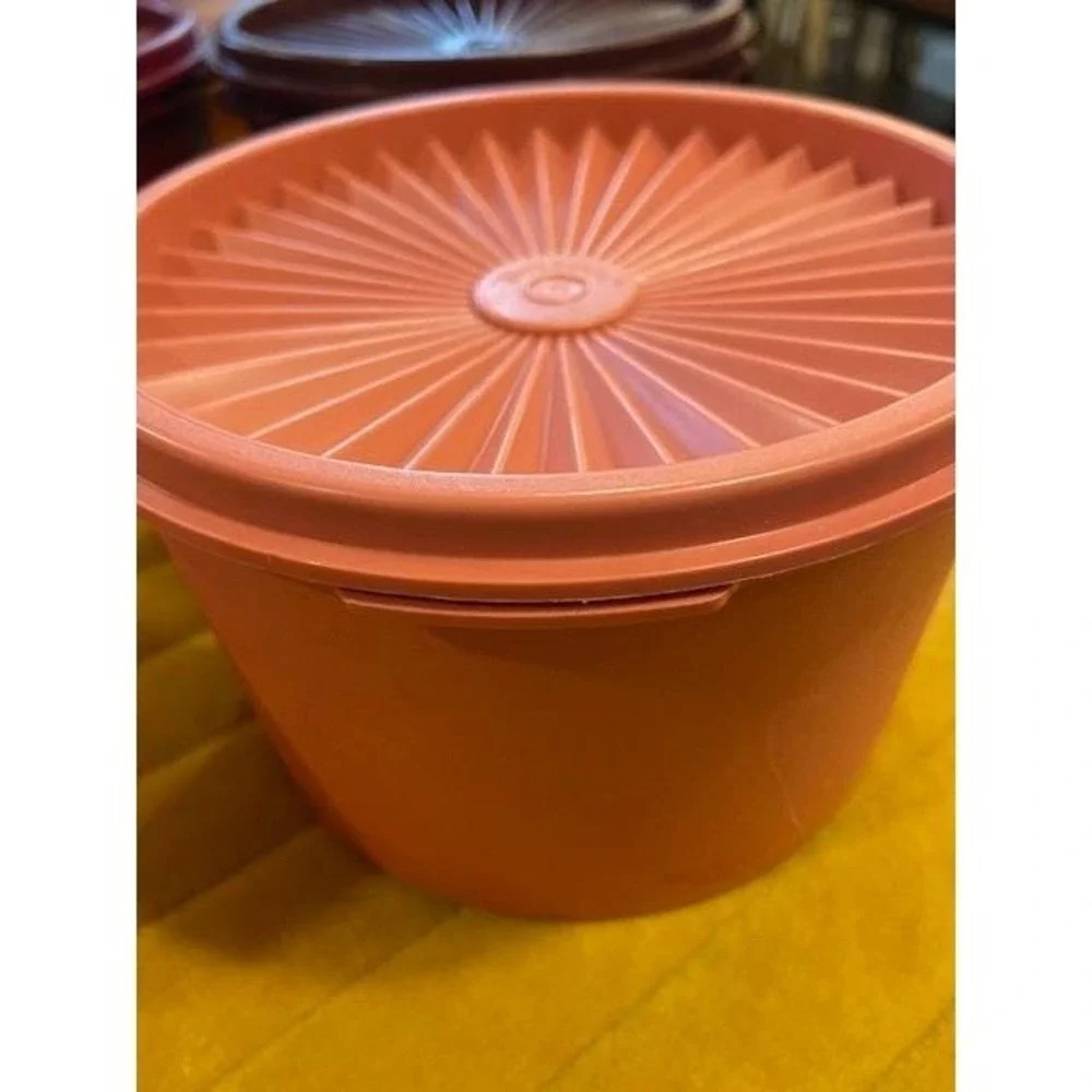 Tupperware Servalier Canister Set 4pc Sunburst Lids Peach Coral Maroon 810-17